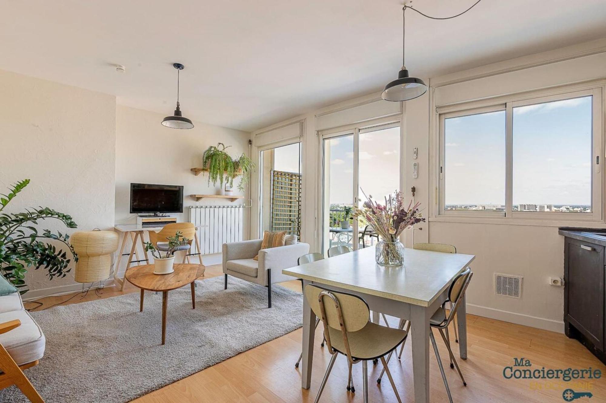 Montaudran Place Dupuy - Vue Panoramique -Metro ตูลูส ภายนอก รูปภาพ